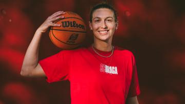 Hannah Pratt reforça basquetebol feminino do SC Braga