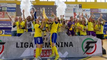 Goleada conduz Nun’Álvares a inédito título feminino de futsal