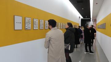 zet gallery celebra dez anos com mostra coletiva sobre surrealismo e liberdade