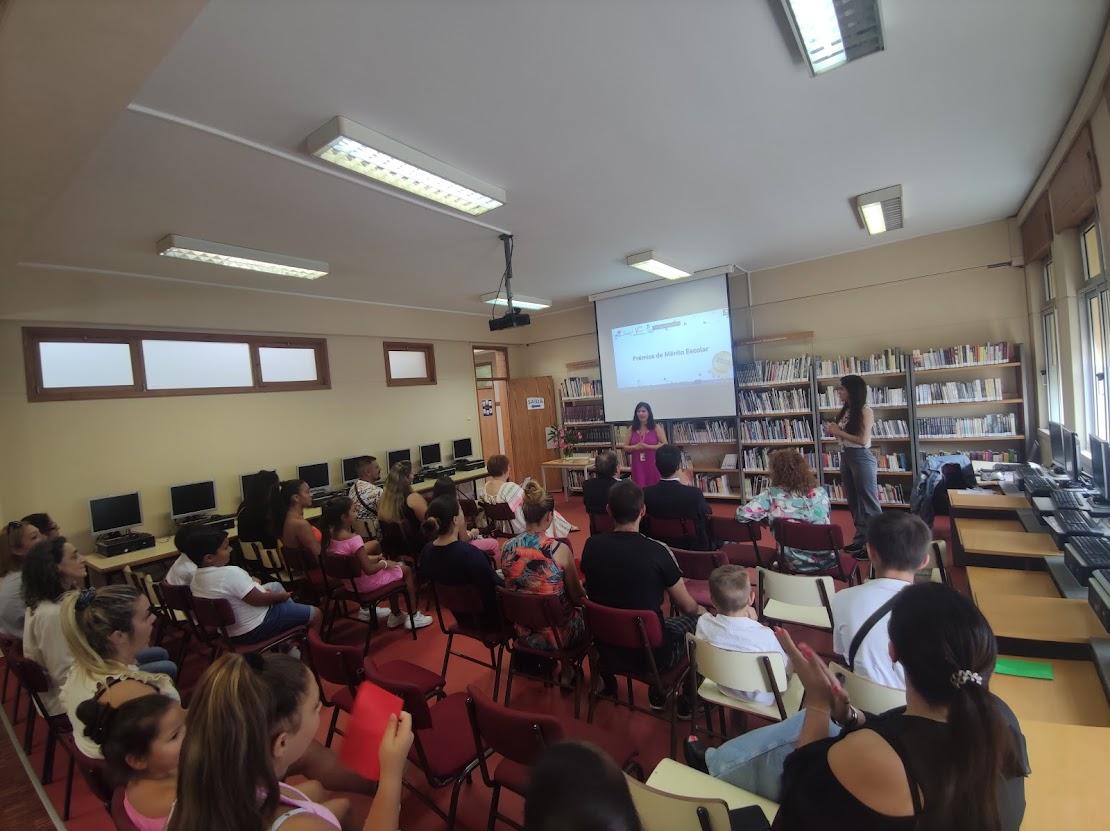 Trabalho de motivação para a escola é um sucesso  junto das famílias do Bairro de Santa Tecla