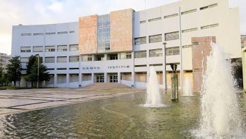 “Falso advogado” em silêncio no arranque do julgamento no tribunal de Braga
