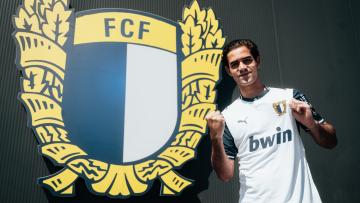 FC Famalicão contrata avançado mexicano Patricio Salas até final da época