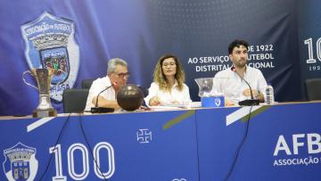 Taipas visita Mosteiro  e Vieira joga em Abação