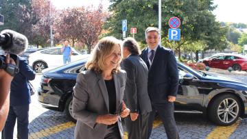 Ministra da Saúde coloca hospital de Guimarães no patamar dos hospitais centrais