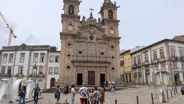 Visita guiada à igreja de Santa Cruz passa a custar um euro para os turistas