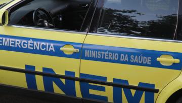 Colisão entre um carro e um camião provocou uma vítima mortal