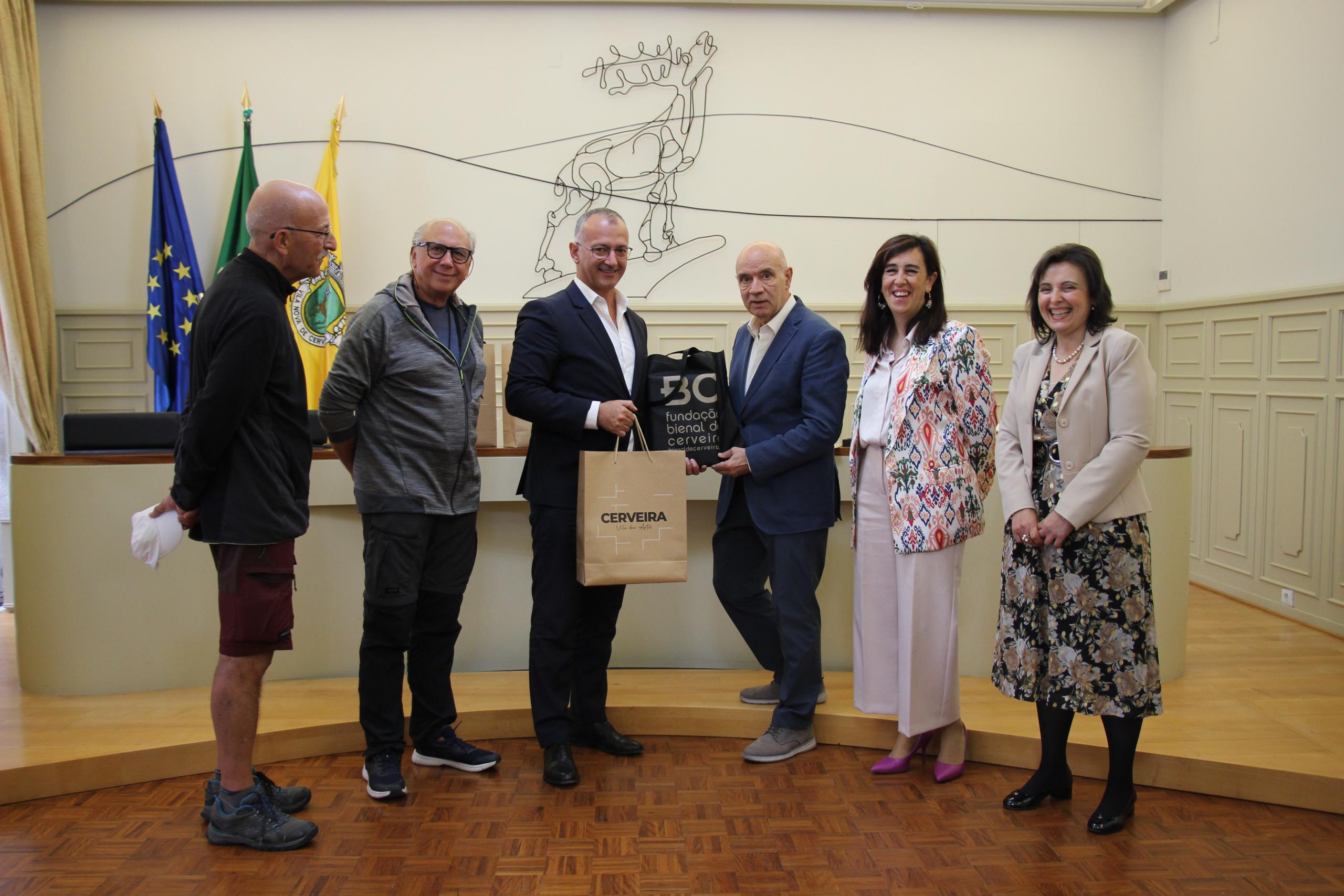 Cerveira analisa geminação cultural com município espanhol de Cervera