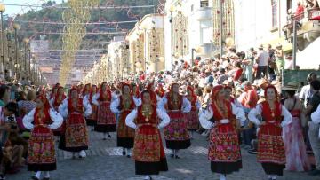 Mais de 900 mordomas em desfile da Romaria d’Agonia