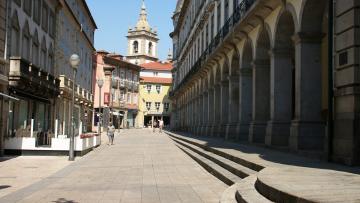 Tempo. Quarta-feira de sol e nova descida da temperatura