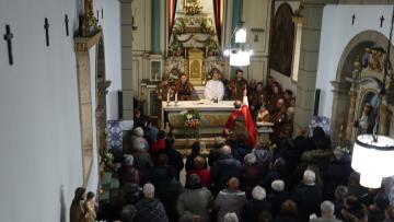 Capela em Prado repleta de devotos  na missa da festa de São Sebastião