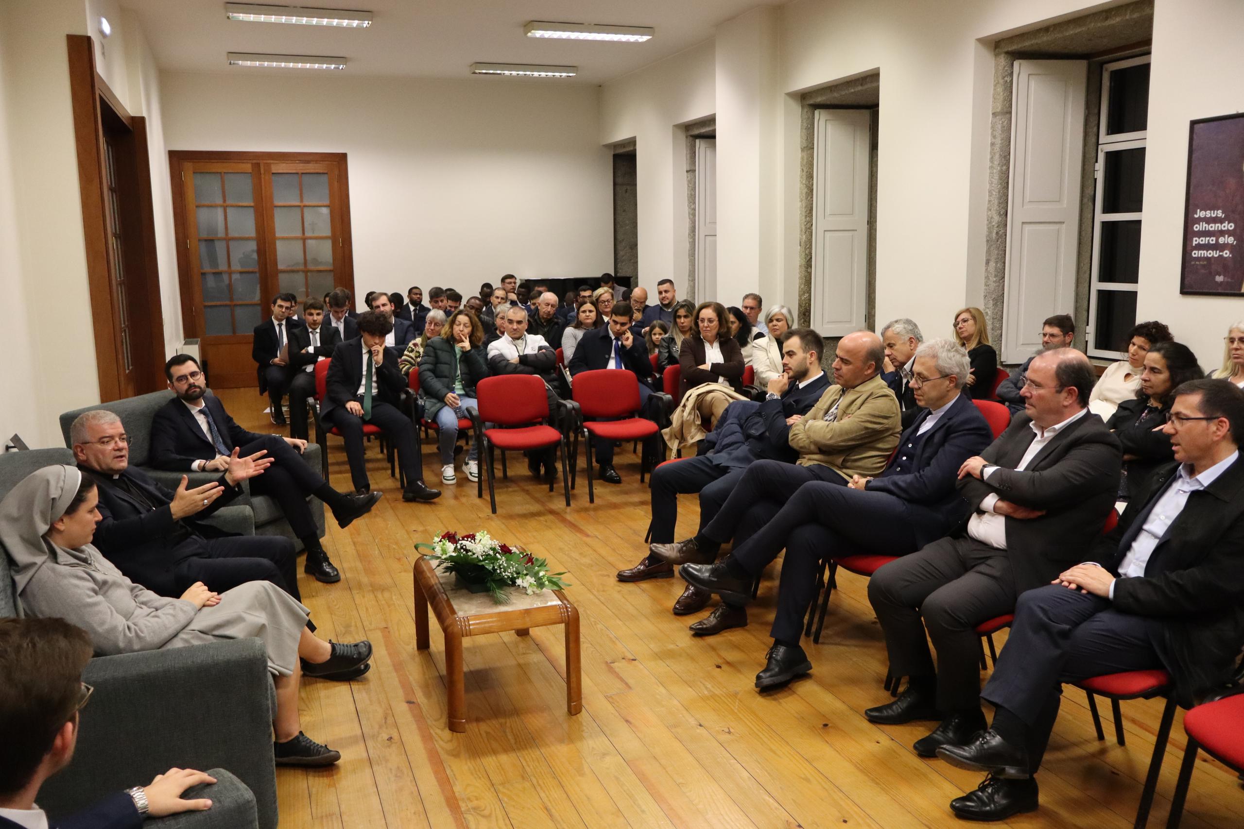 Paróquias desafiadas a criar mais condições para discernir vocação dos jovens