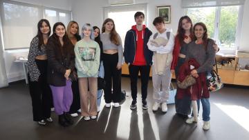 Alunos da Secundária Alberto Sampaio visitaram empresa Diário do Minho