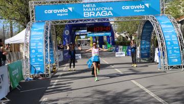 Miguel Borges (St.ª Tecla) e Mónica Silva (S. Salvador Campo) vencem Meia Maratona Braga e batem recordes da prova