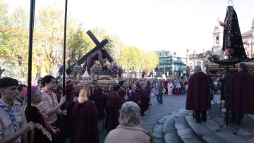 Passos de Braga desafiam fiéis  a serem «caminhos de esperança»