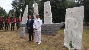 Monumento inaugurado em Guimarães homenageia marinheiros portugueses