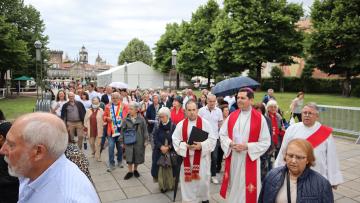 Vigília de Pentecostes leva alegria da Igreja às ruas de Braga