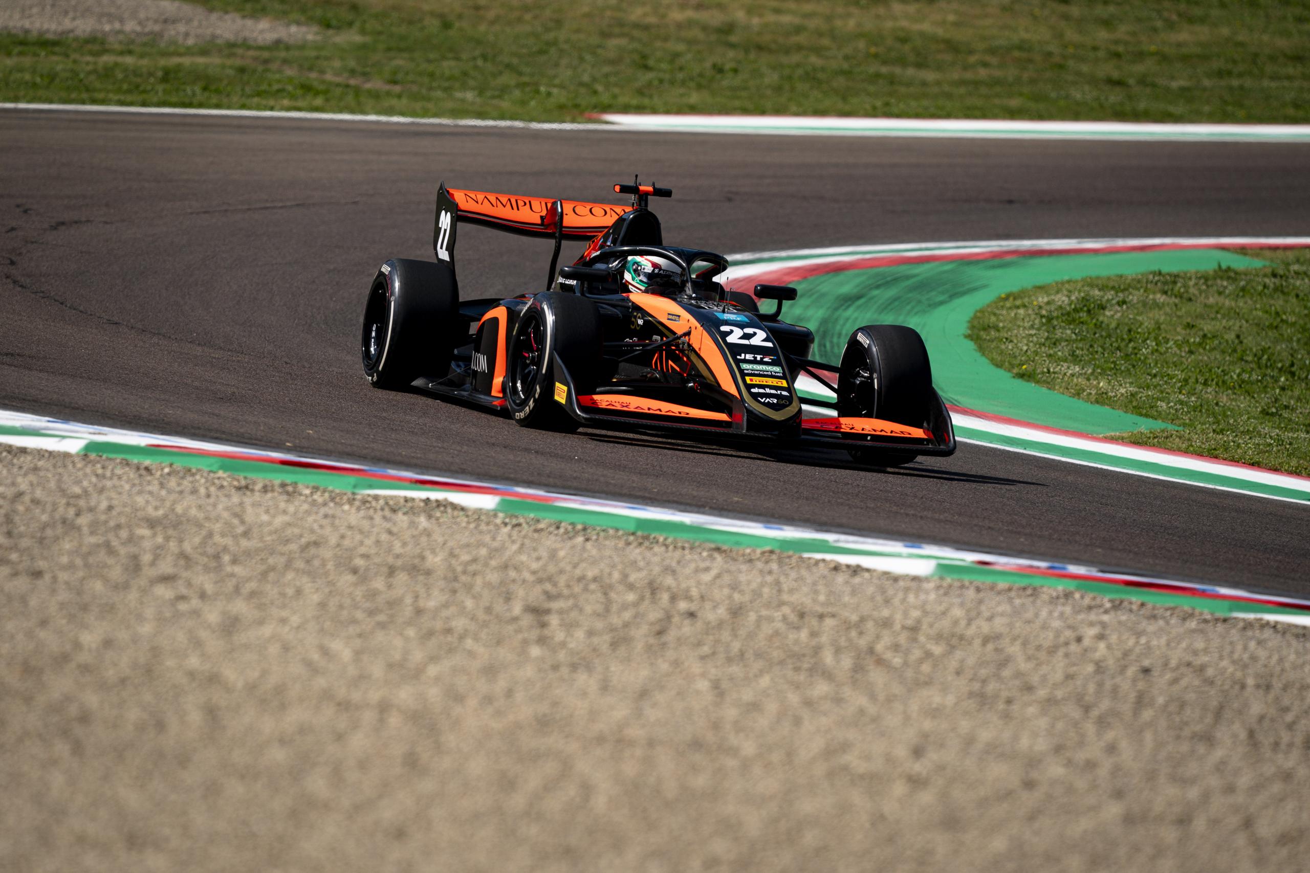 Regresso de Ivan Domingues a Ímola marcado pela infelicidade