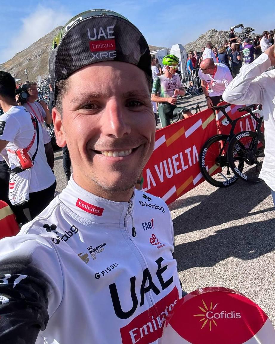 João Almeida venceu etapa no mítico Angliru