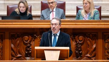 Parlamento aprova por unanimidade apoio aos doentes de paramiloidose