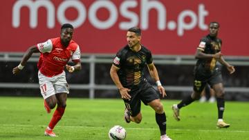 Joe Mendes emprestado ao Basileia