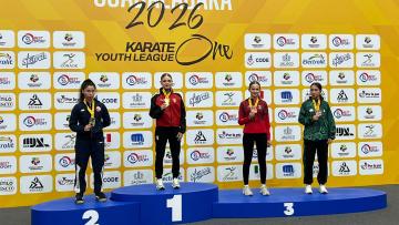 Leonor Gonçalves conquista ouro no Karate 1 Youth League do México