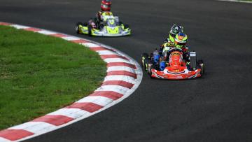 Kiko Correia em destaque no segundo dia do Mundial de karting