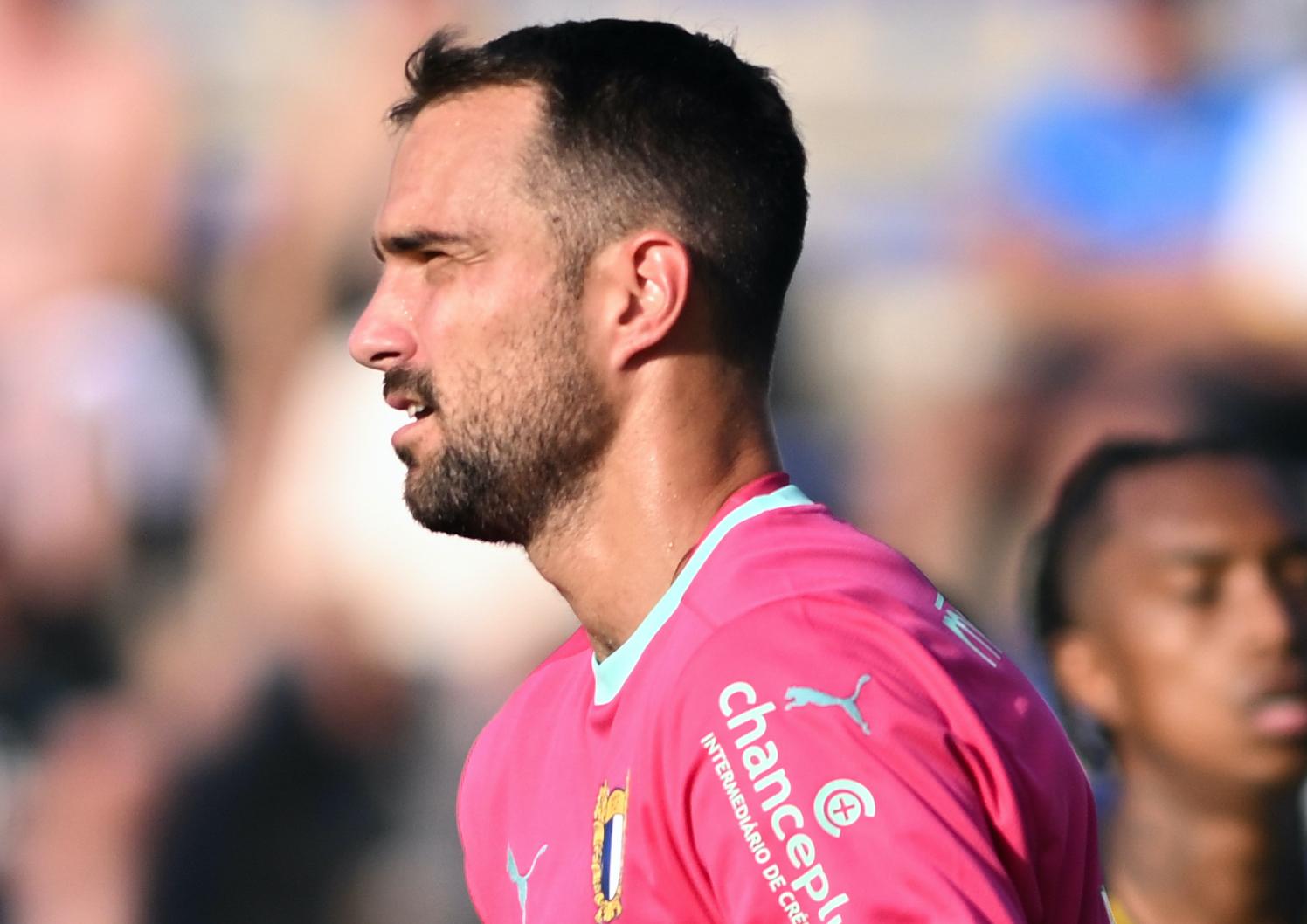 Carevic eleito guarda-redes do mês agosto na Liga
