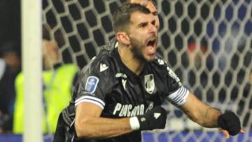 Nélson Oliveira suspenso por dois jogos devido a injúrias e ofensas à reputação