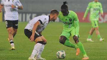 Vitória garante 'oitavos' da Taça com triunfo tranquilo sobre Länk Vilaverdense