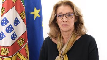 Ministra do Trabalho assegura que versão final da proposta será enviada à CGTP