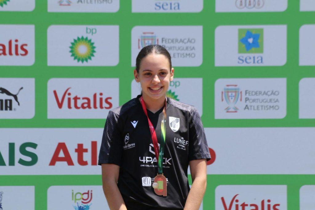 Atleta do Vitória SC sagrou-se campeã nacional nos 300 metros barreiras