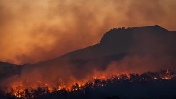 Fumos dos incêndios do Canadá dissipam-se sobre o continente nas próximas 24 horas