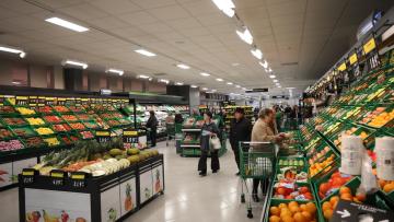 Campanha de recolha de alimentos da Cruz Vermelha permitiu doar 55 mil refeições