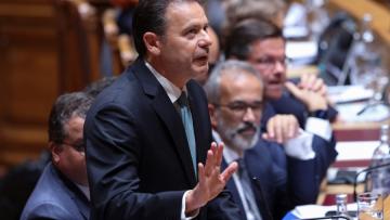 Primeiro-ministro garante não ter qualquer intenção de privatizar Segurança Social