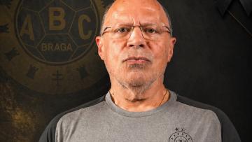 ABC de luto pela morte do seu médico