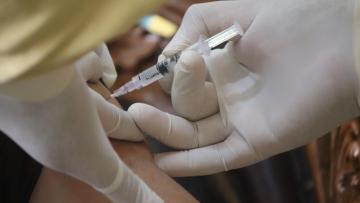 Covid-19: Publicada norma da campanha de vacinação sazonal