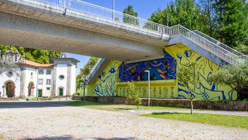 Ponte de Lima homenageia Zé Micamé com mural de arte urbana