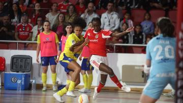 Benfica bate Nun’Álvares nos penáltis e fica a um triunfo do título