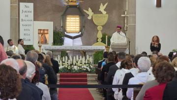 Apelo à santidade cristã é um projeto de vida feliz que também faz os outros felizes