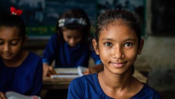 Ainda há 122 milhões de crianças do sexo feminino sem acesso à escola