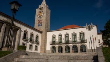 Parlamento rejeita proposta de elevação da vila da Póvoa de Lanhoso a cidade