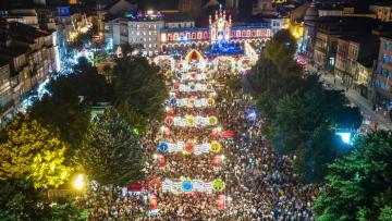 Braga mantém a tradição do São João mais português e mais fiel do país