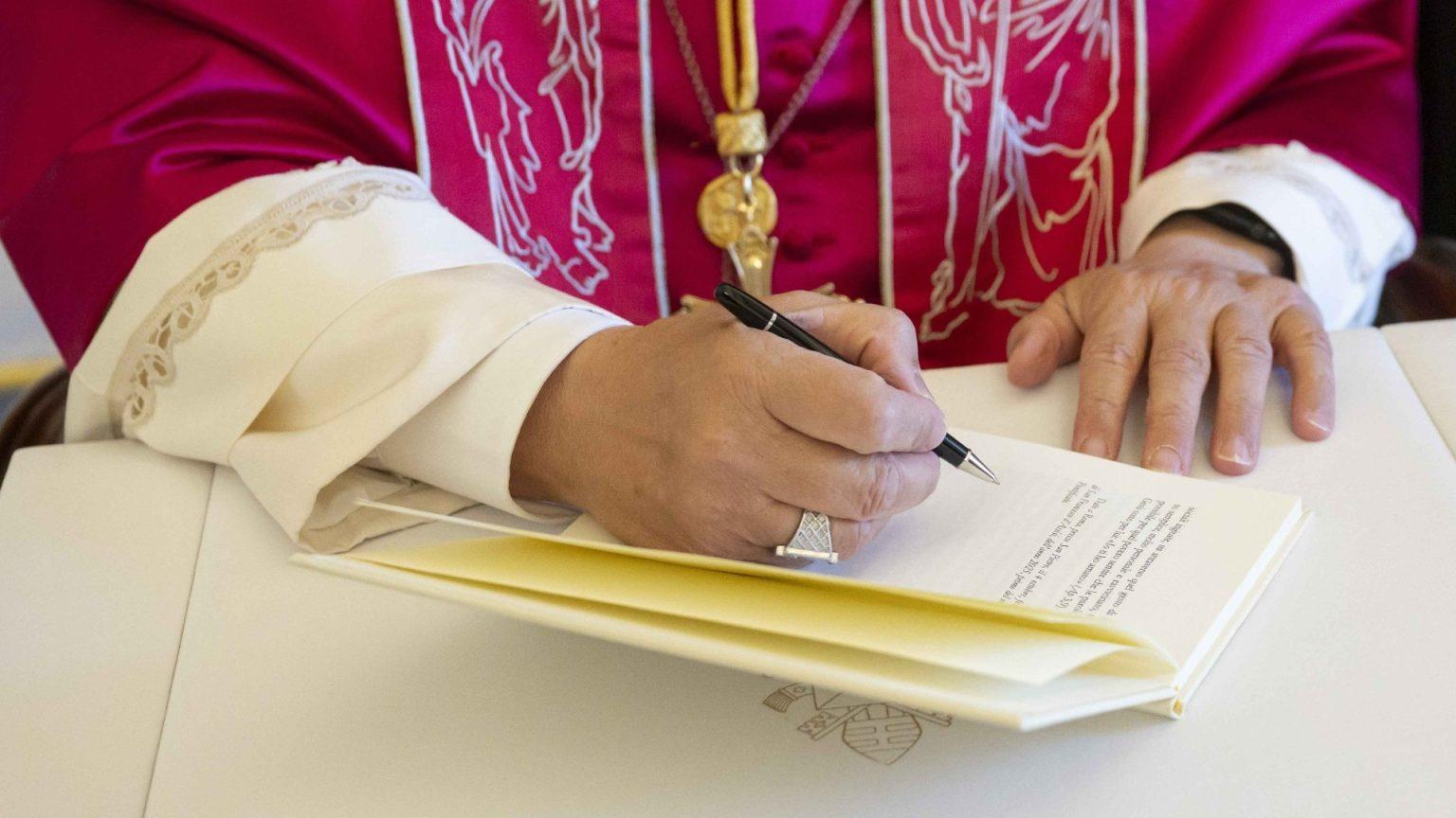 Leão XIV apela à caridade e à justiça com os pobres na sua primeira exortação apostólica