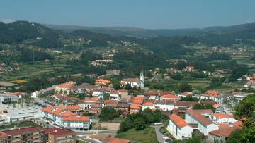 Paredes de Coura e Póvoa de Lanhoso com forte descida do desemprego