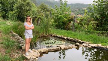 Investigadora da UMinho utiliza zonas húmidas artificiais  para tratar e reutilizar águas residuais.