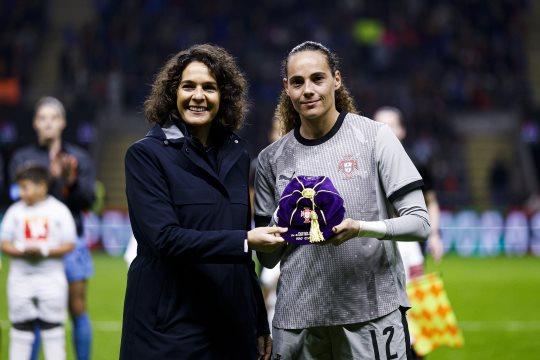 Patrícia Morais distinguida pela FPF pelas 100 internacionalizações