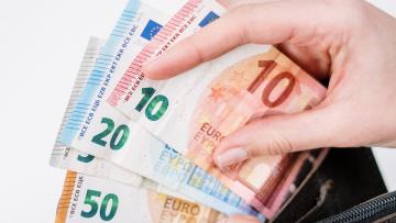 Publicada portaria para subida das pensões entre 5% e 6% em 2024