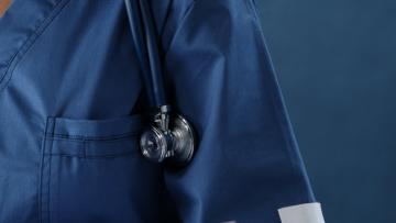 Formação de especialistas é "absolutamente fundamental" para SNS