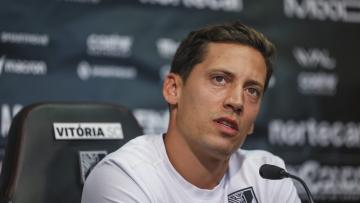 Treinador do Vitória apela ao «respeito, humildade e coragem» frente ao Benfica