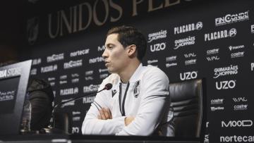 Luís Pinto diz que jogo em Arouca exige “grande concentração” ao Vitória